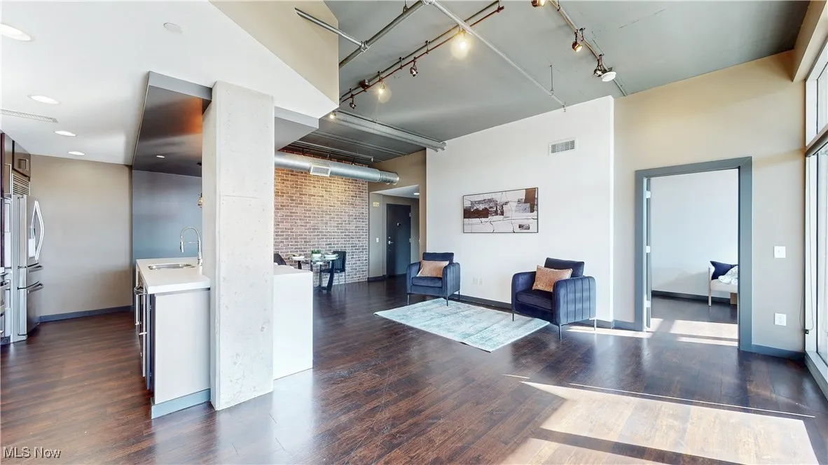 21 Furnace Street # 607, Akron, Ohio 44308,MLS Now Listing ID