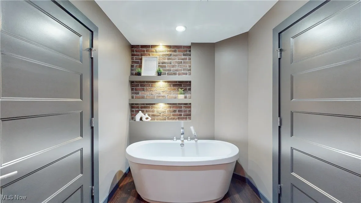 21 Furnace Street # 607, Akron, Ohio 44308,MLS Now Listing ID