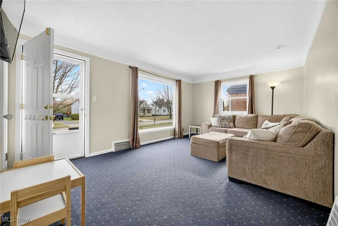 1424 Parkview Drive, Lyndhurst, Ohio 44124,MLS Now Listing ID