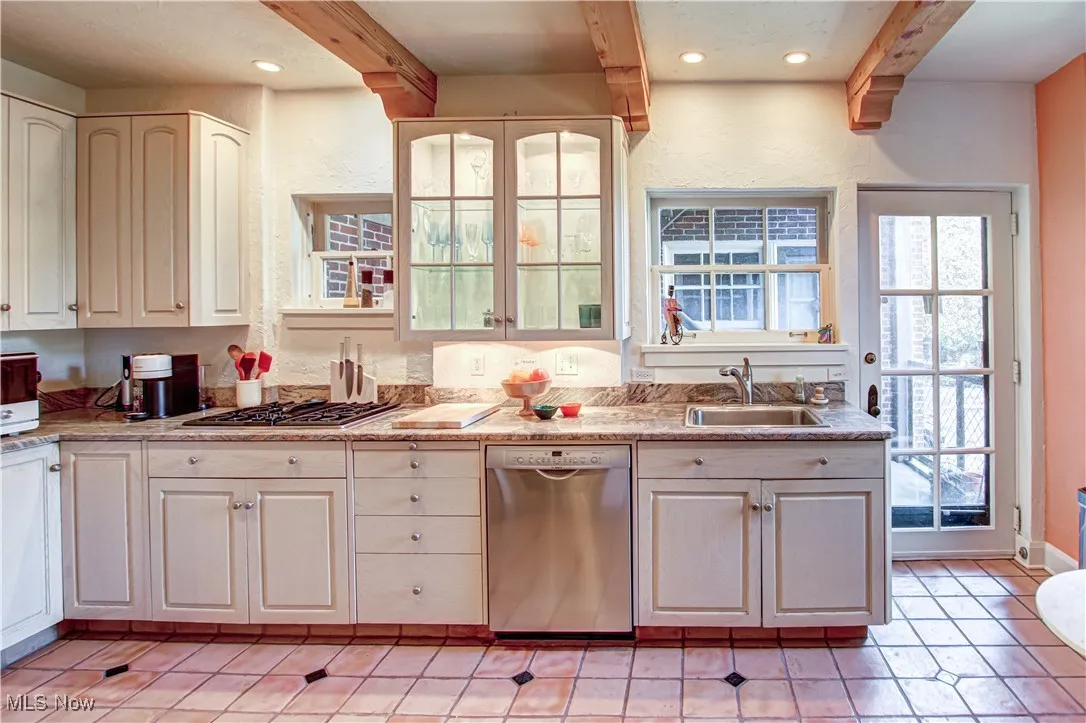 13715 Shaker Boulevard # 1B, Cleveland, Ohio 44120,MLS Now Listing ID