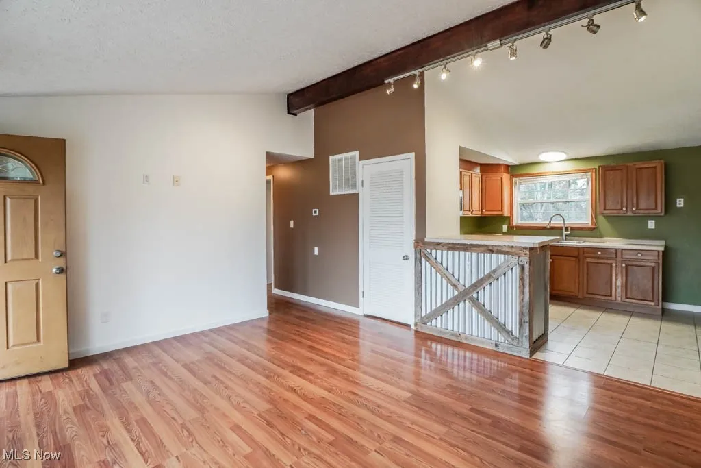 8828 State Route 14, Streetsboro, Ohio 44241,MLS Now Listing ID