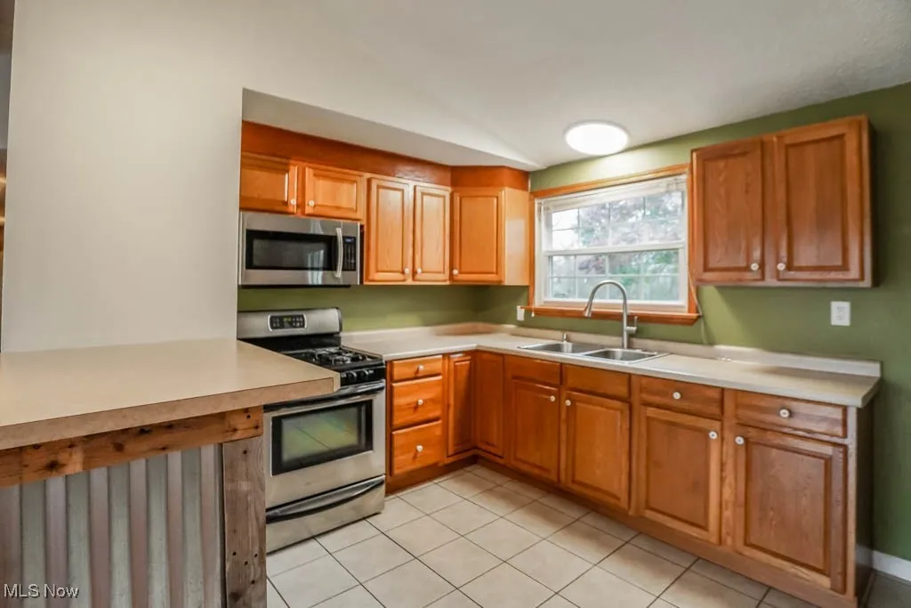 8828 State Route 14, Streetsboro, Ohio 44241,MLS Now Listing ID