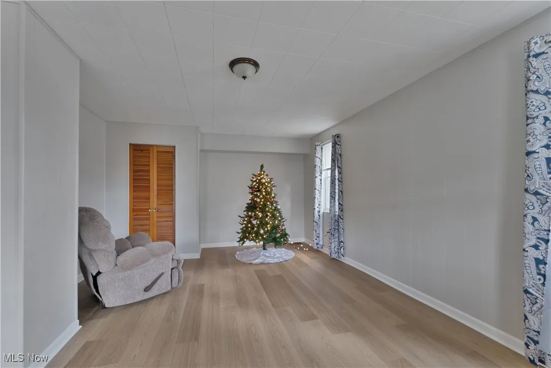 428 E Liberty Street, Lowellville, Ohio 44436,MLS Now Listing ID