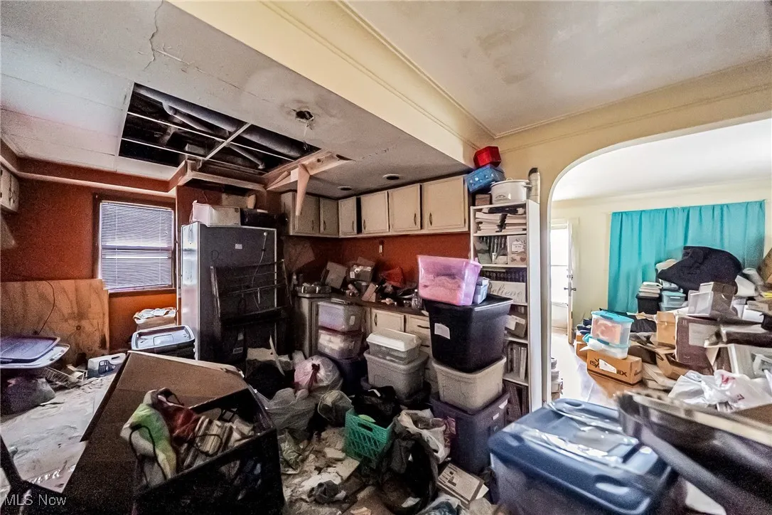 6815 Ridgewood Avenue, Parma, Ohio 44129,MLS Now Listing ID