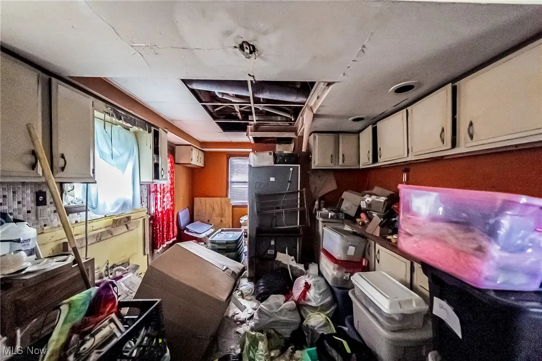 6815 Ridgewood Avenue, Parma, Ohio 44129,MLS Now Listing ID