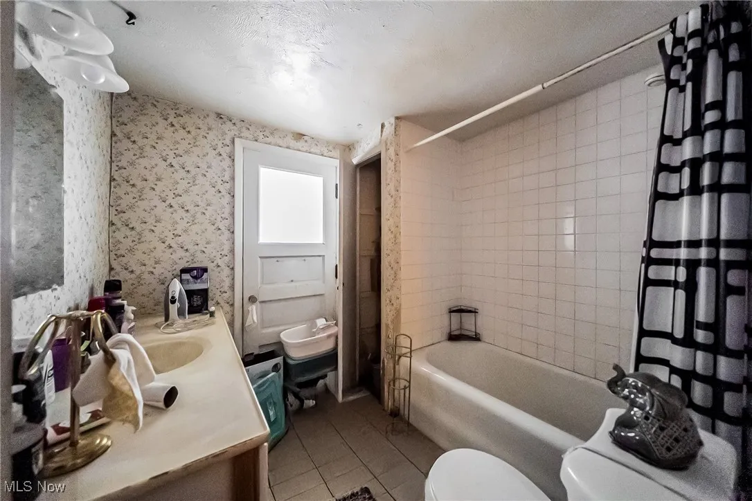 6815 Ridgewood Avenue, Parma, Ohio 44129,MLS Now Listing ID