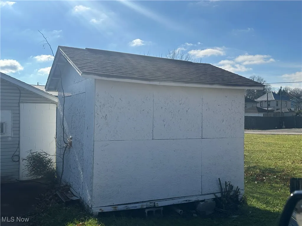 small shed beside apartment