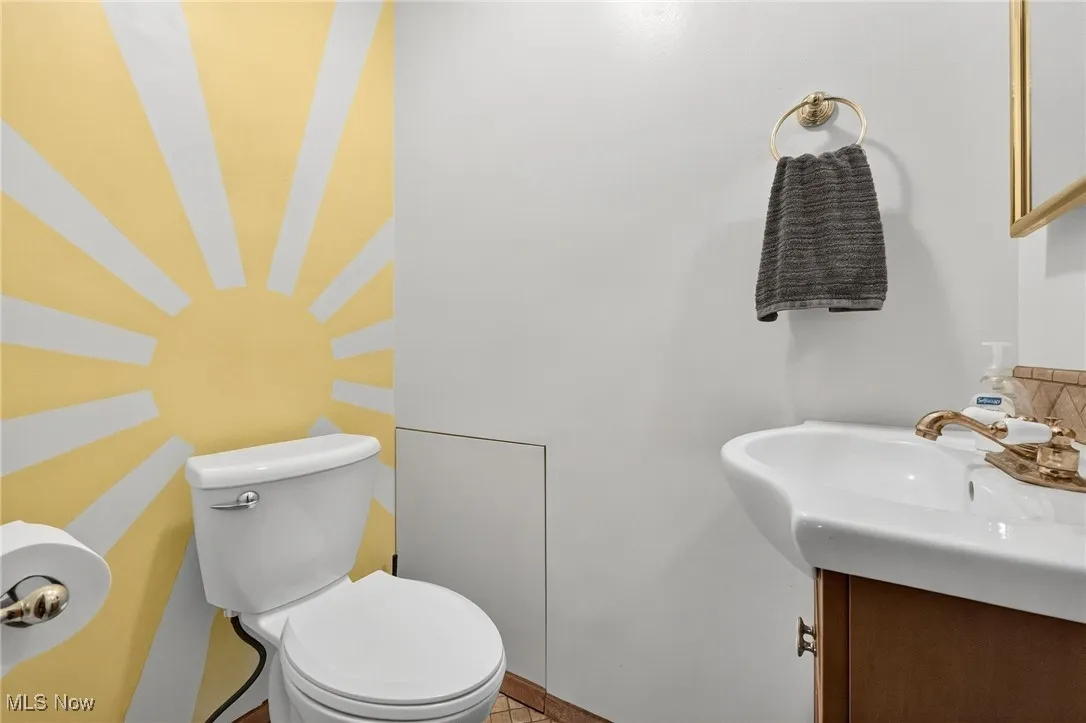 7087 Mackenzie Road, Olmsted Twp, Ohio 44138,MLS Now Listing ID