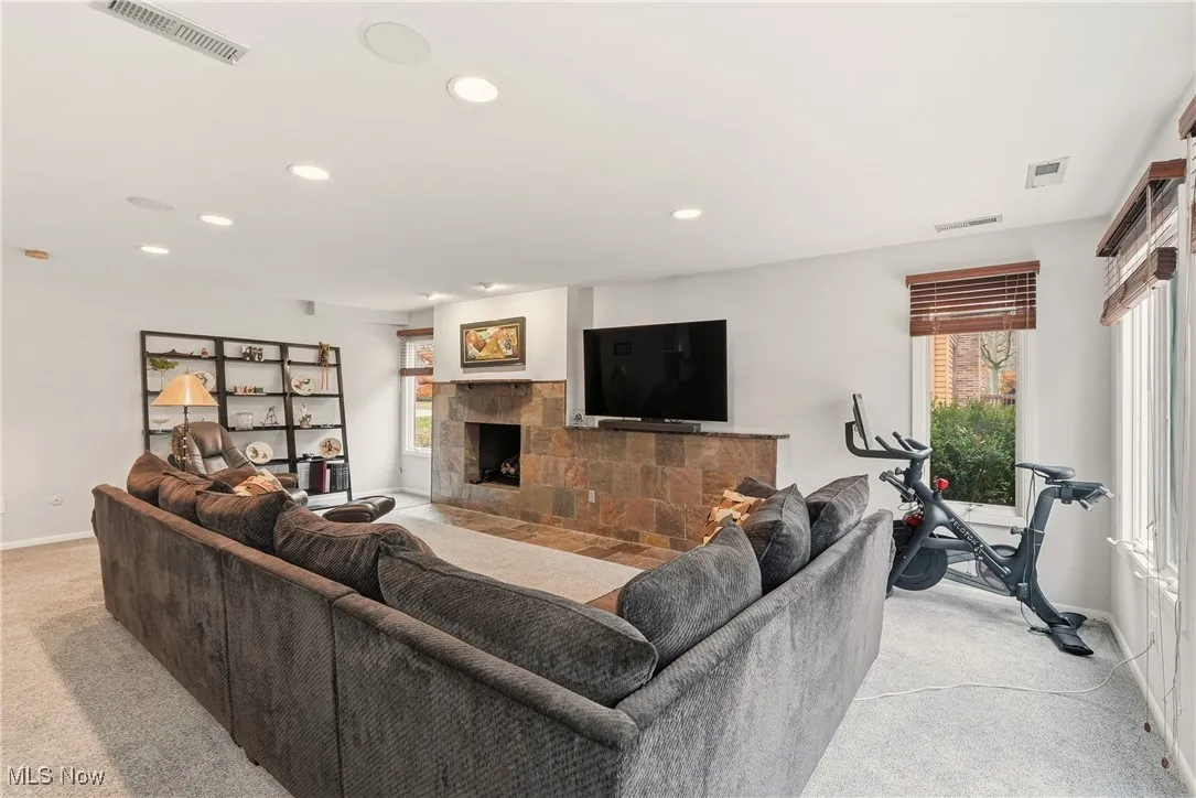 5088 Stansbury Drive, Solon, Ohio 44139,MLS Now Listing ID