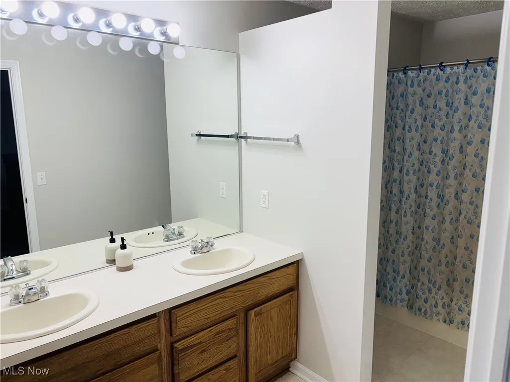 558 Lenox Court, Broadview Heights, Ohio 44147,MLS Now Listing ID