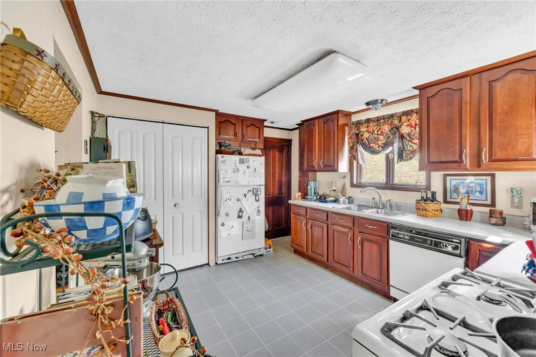 347 Kenyon Avenue, Elyria, Ohio 44035,MLS Now Listing ID