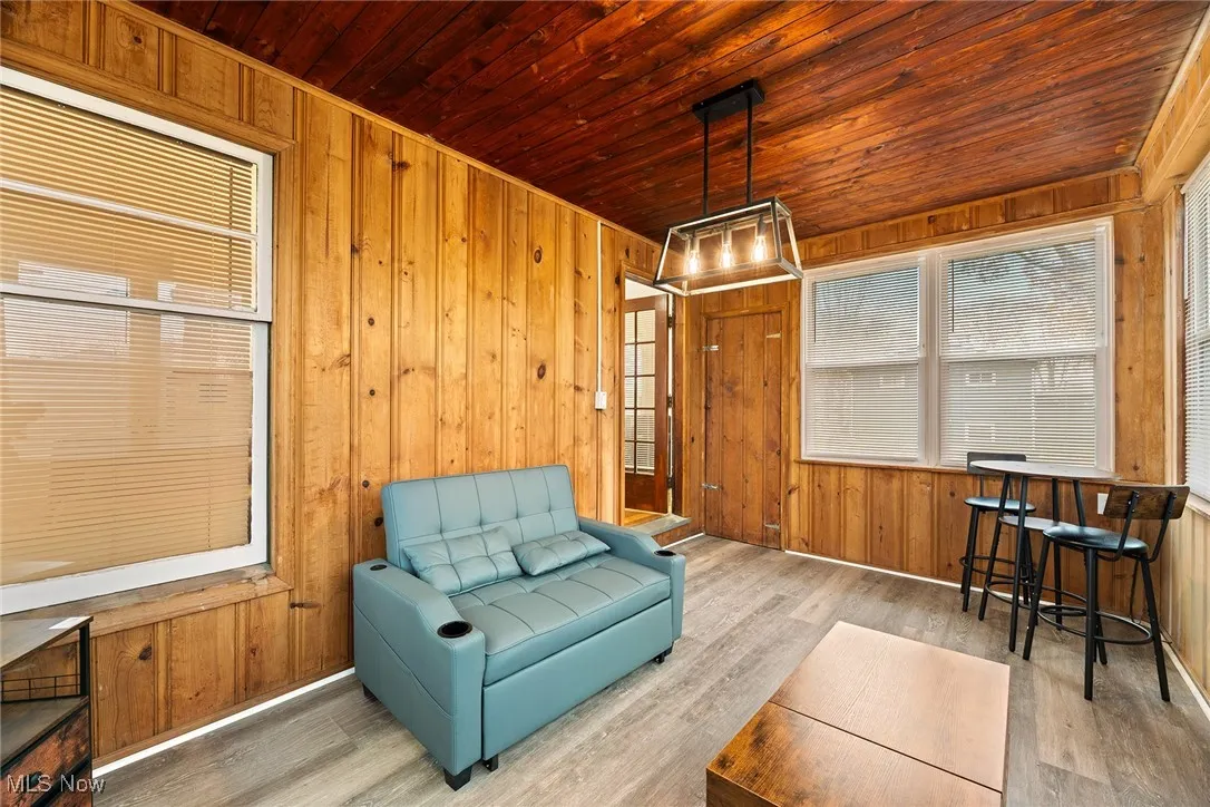 385 Hilliard Road, Elyria, Ohio 44035,MLS Now Listing ID