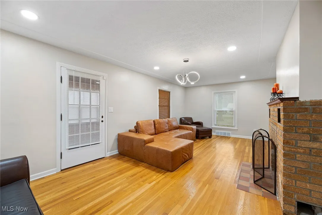 385 Hilliard Road, Elyria, Ohio 44035,MLS Now Listing ID