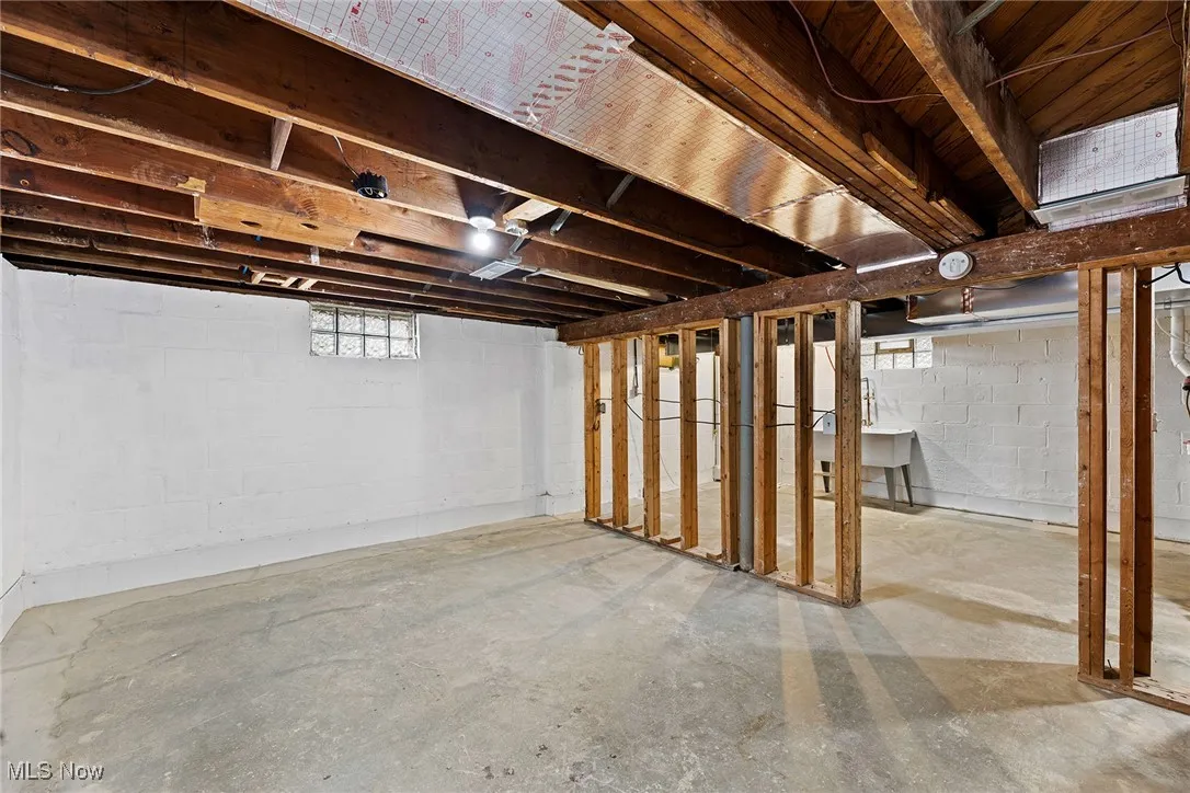 385 Hilliard Road, Elyria, Ohio 44035,MLS Now Listing ID