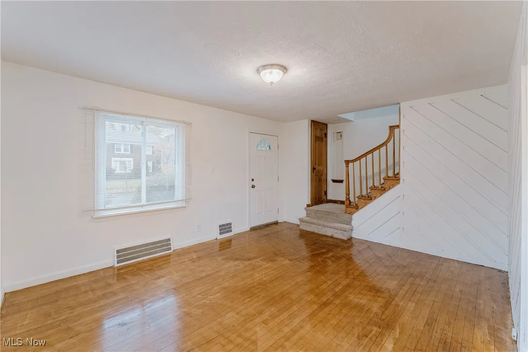 3348 Milverton Road, Shaker Heights, Ohio 44120,MLS Now Listing ID