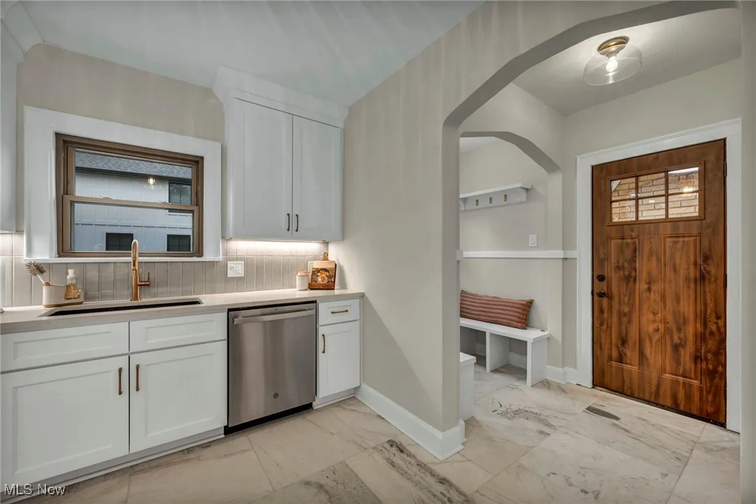 380 Elmwood Road, Rocky River, Ohio 44116,MLS Now Listing ID