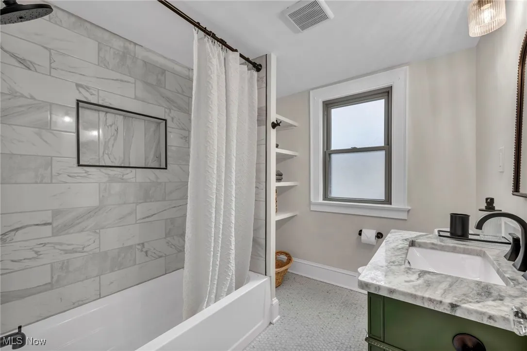 380 Elmwood Road, Rocky River, Ohio 44116,MLS Now Listing ID