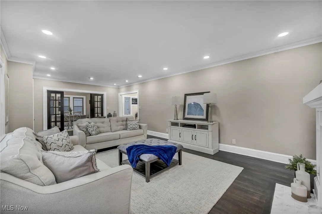 380 Elmwood Road, Rocky River, Ohio 44116,MLS Now Listing ID