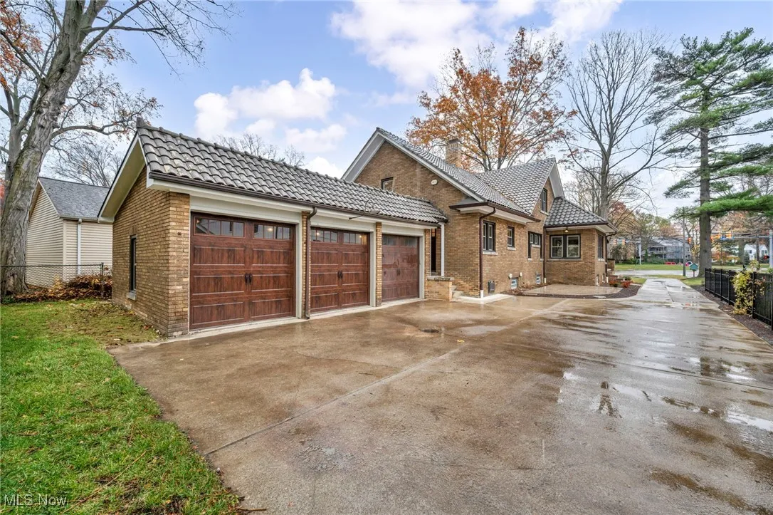 380 Elmwood Road, Rocky River, Ohio 44116,MLS Now Listing ID