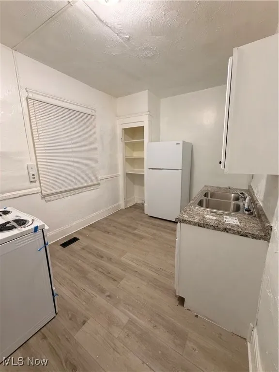 10512 Greenlawn Avenue, Cleveland, Ohio 44108,MLS Now Listing ID