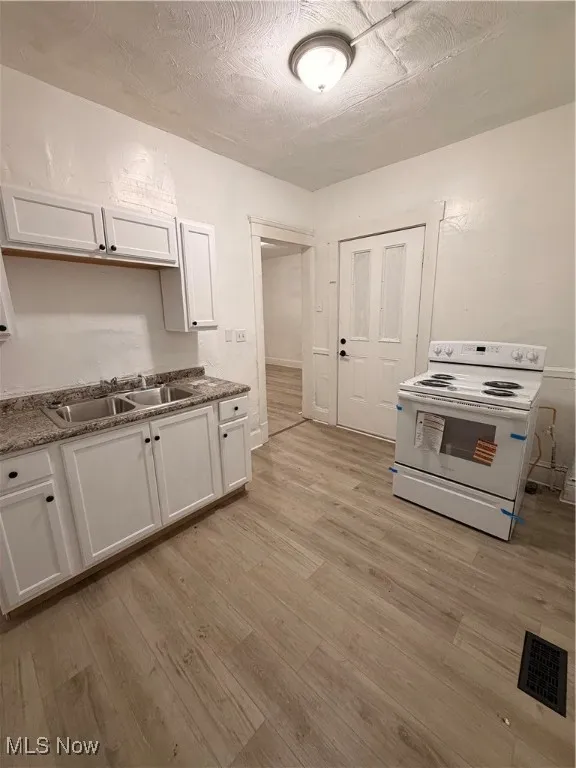 10512 Greenlawn Avenue, Cleveland, Ohio 44108,MLS Now Listing ID