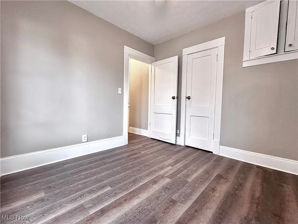 Front Up Unit - Bedroom