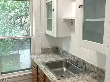 Kitch sink nook
