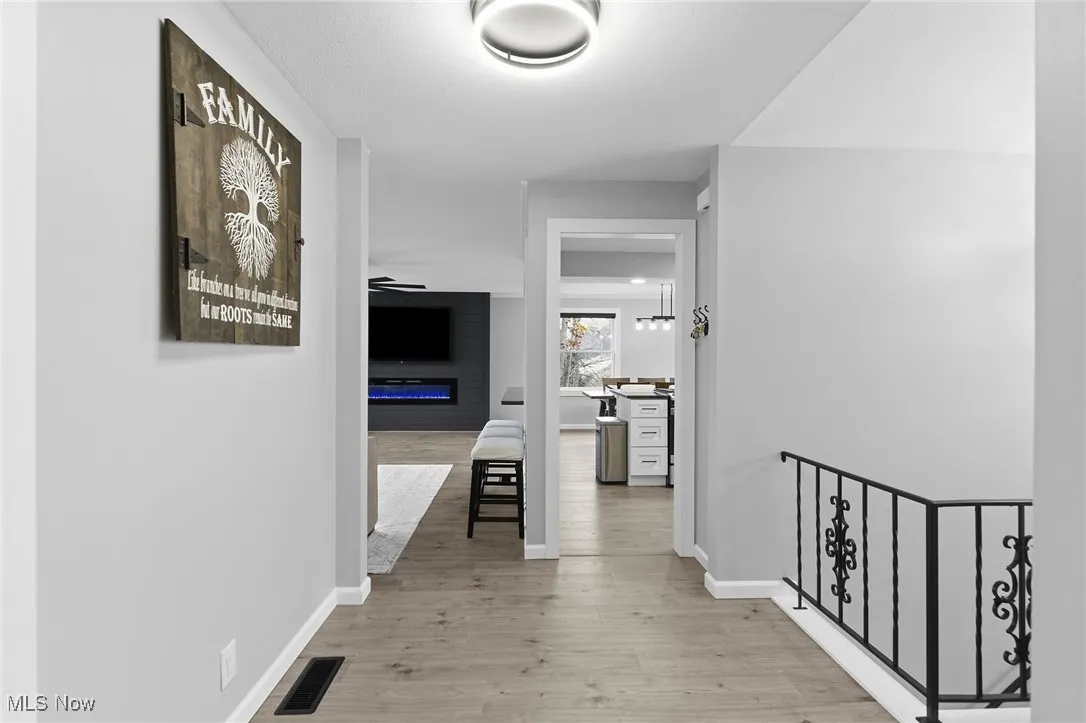 7801 Summerset Drive, Walton Hills, Ohio 44146,MLS Now Listing ID