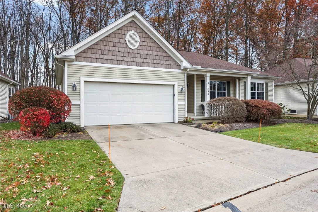 9159 E Windsor Drive, Olmsted Falls, Ohio 44138,MLS Now Listing ID