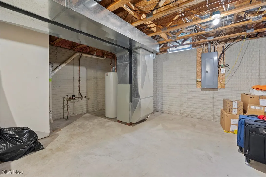 9159 E Windsor Drive, Olmsted Falls, Ohio 44138,MLS Now Listing ID