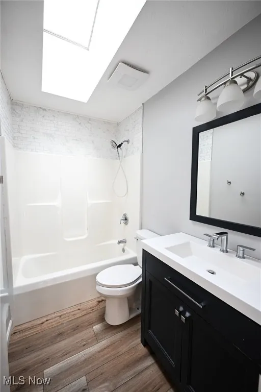 744 Lawrence Drive, Wadsworth, Ohio 44281,MLS Now Listing ID