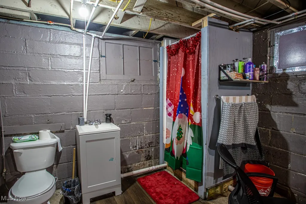 136 Charles Avenue, Warren, Ohio 44483,MLS Now Listing ID