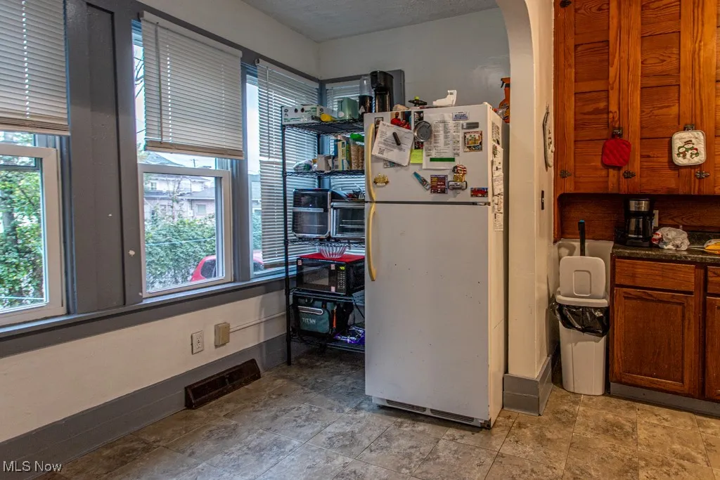 136 Charles Avenue, Warren, Ohio 44483,MLS Now Listing ID