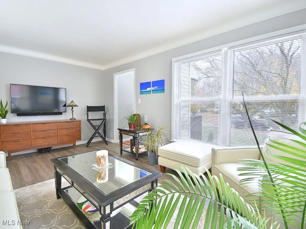 411 E 270th Street, Euclid, Ohio 44132,MLS Now Listing ID