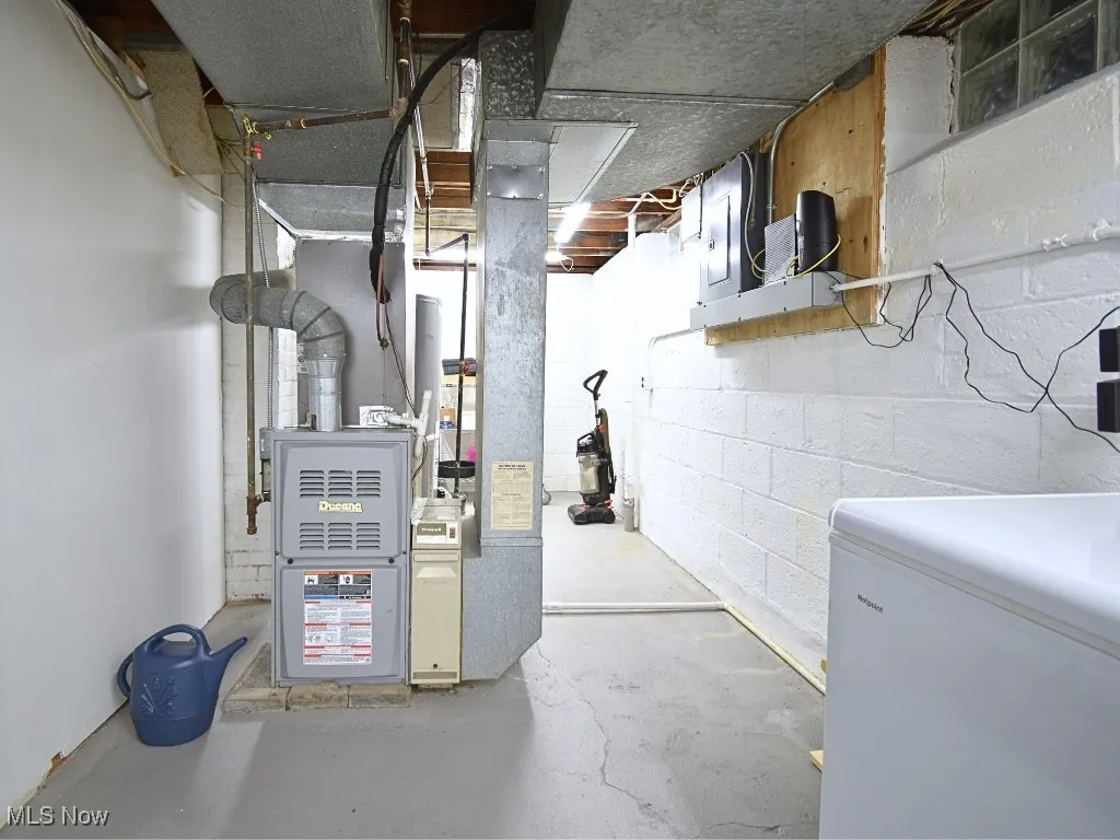 411 E 270th Street, Euclid, Ohio 44132,MLS Now Listing ID