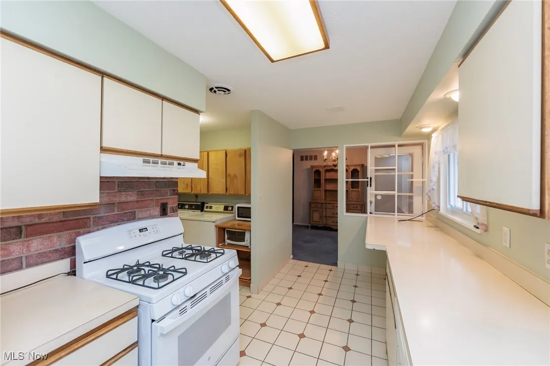 1132 Ranchland Drive, Mayfield Heights, Ohio 44124,MLS Now Listing ID