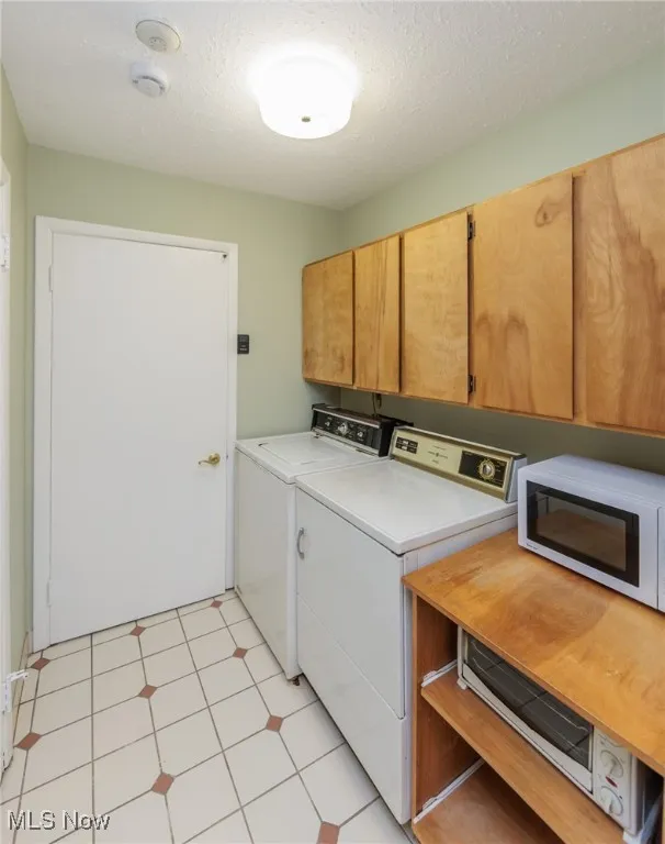 entry way from garage