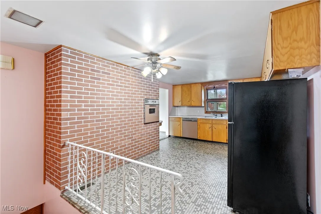 Perfect space for a dinette table.