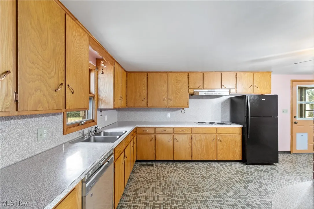 2301 Hillwood Street, Magnolia, Ohio 44643,MLS Now Listing ID