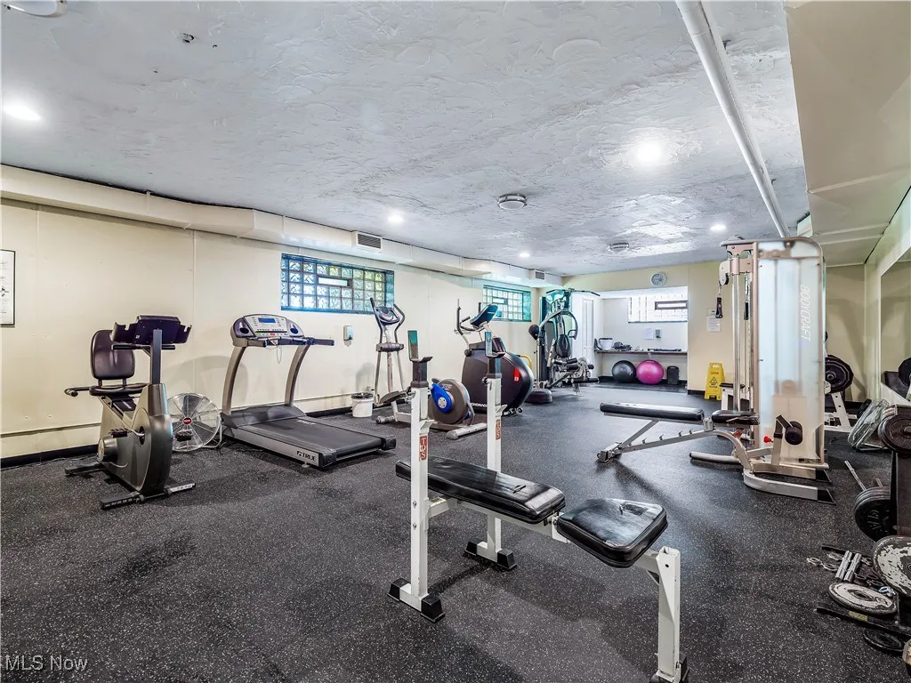 11850 Edgewater Drive # 512, Lakewood, Ohio 44107,MLS Now Listing ID