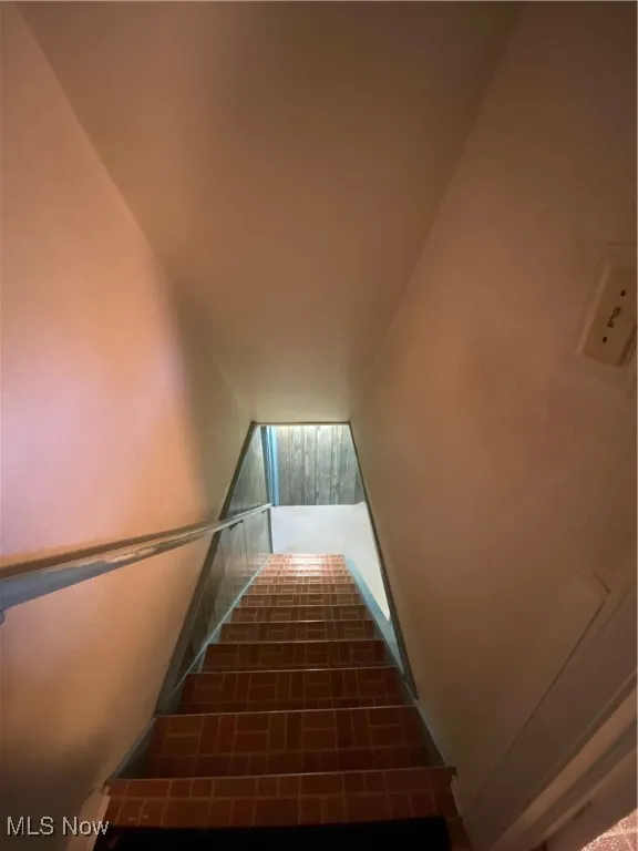 Stairs to basement