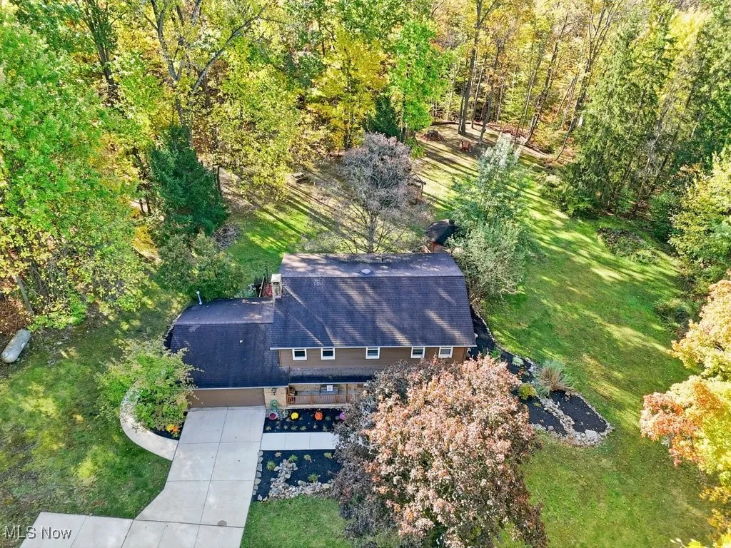 828 Center Road, Hinckley, Ohio 44233,MLS Now Listing ID