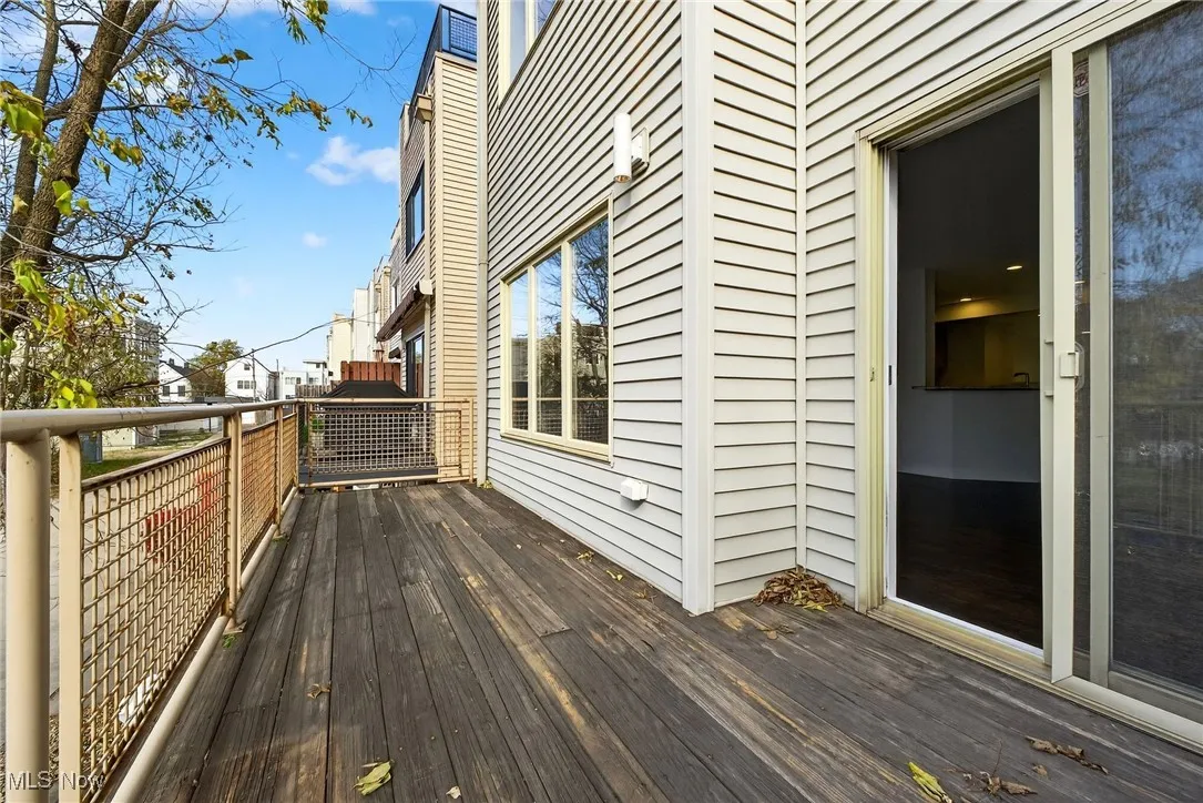 2282 W 5th Street, Cleveland, Ohio 44113,MLS Now Listing ID