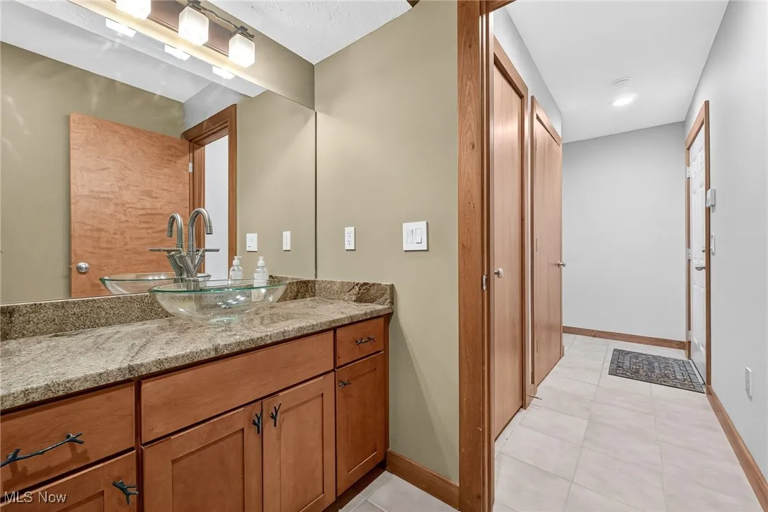 2282 W 5th Street, Cleveland, Ohio 44113,MLS Now Listing ID