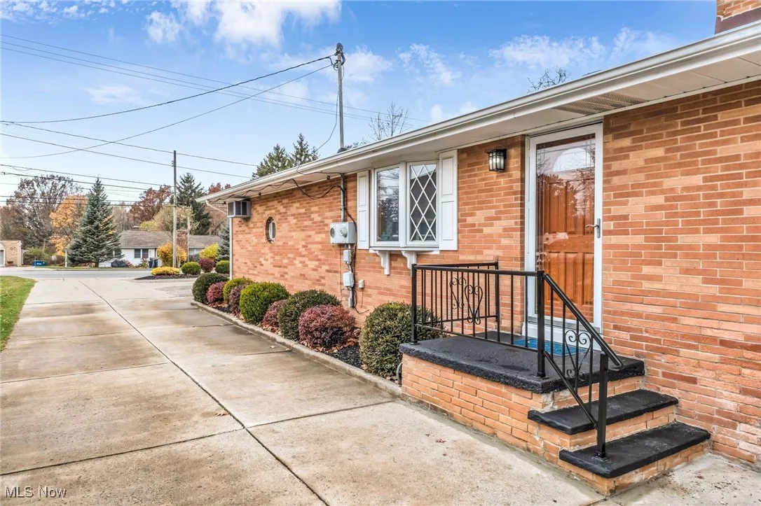 8415 Ridge Road, North Royalton, Ohio 44133,MLS Now Listing ID