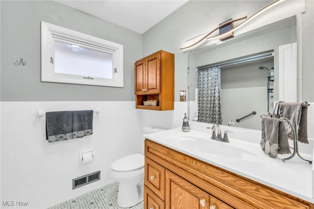 8415 Ridge Road, North Royalton, Ohio 44133,MLS Now Listing ID