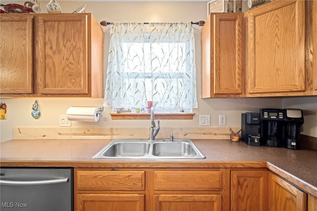 1121 Brittany Boulevard, Akron, Ohio 44312,MLS Now Listing ID