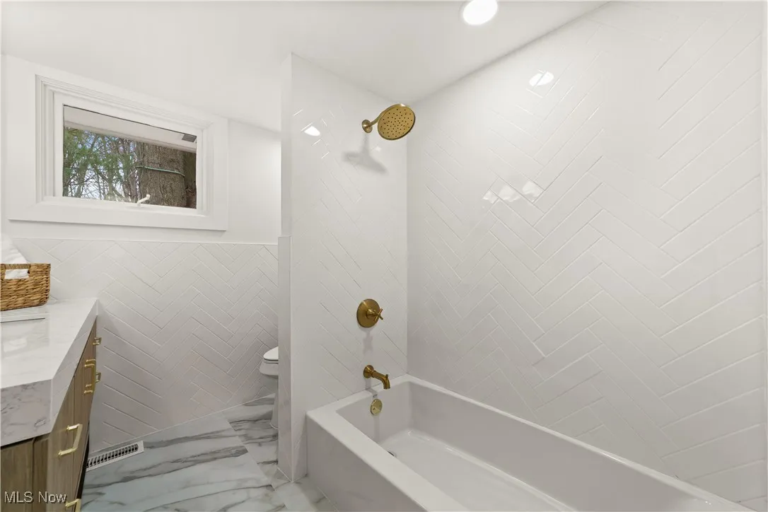 660 Parkside Boulevard, South Euclid, Ohio 44143,MLS Now Listing ID