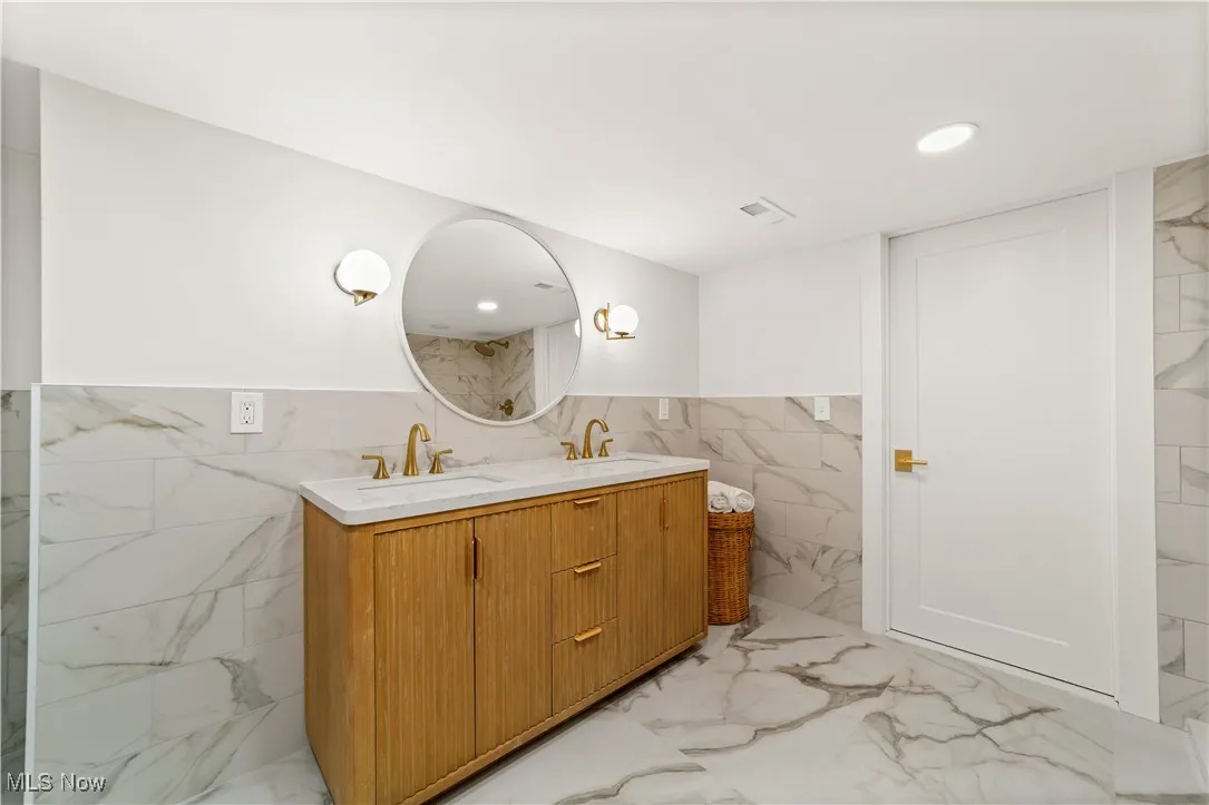 660 Parkside Boulevard, South Euclid, Ohio 44143,MLS Now Listing ID