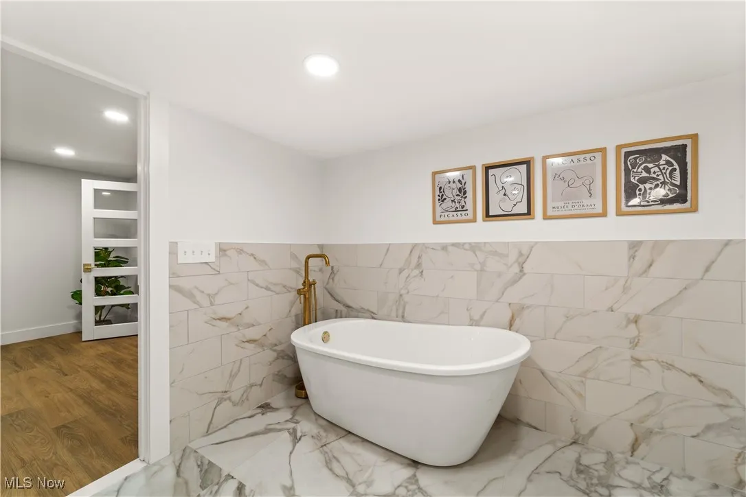 660 Parkside Boulevard, South Euclid, Ohio 44143,MLS Now Listing ID